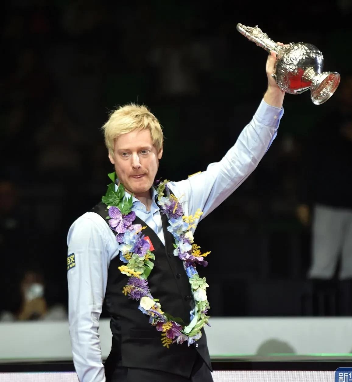 根据此前交 根据此前交