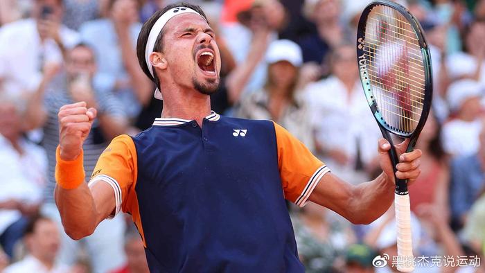 曼城凭借 曼城凭借